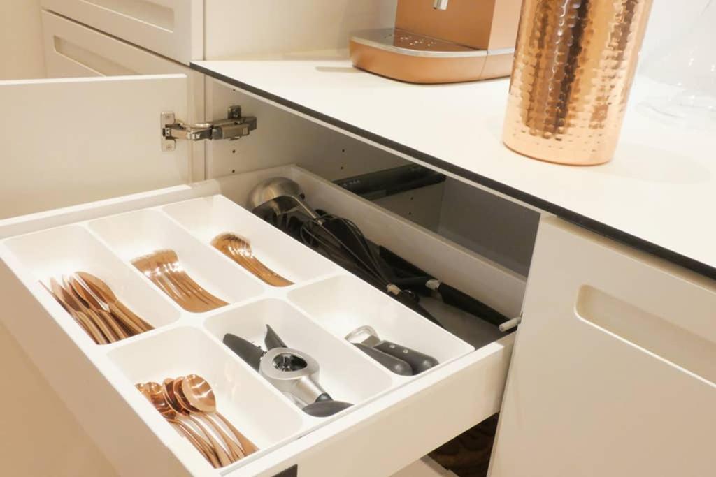Exquisite Apartment, Most Convenient Location, Apt 5. København Eksteriør bilde